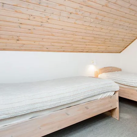 Lägenhet 6 Person In R M